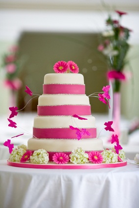 pink and white wedding cake