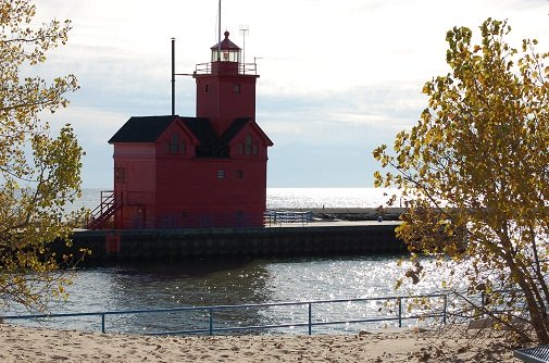 red lighthouse