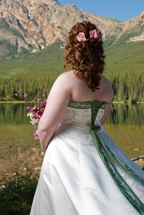 bride in the mountains