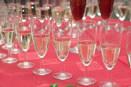 champagne glasses