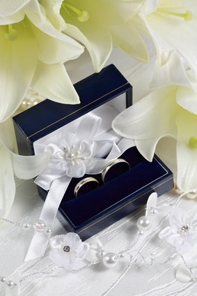 two wedding rings in box